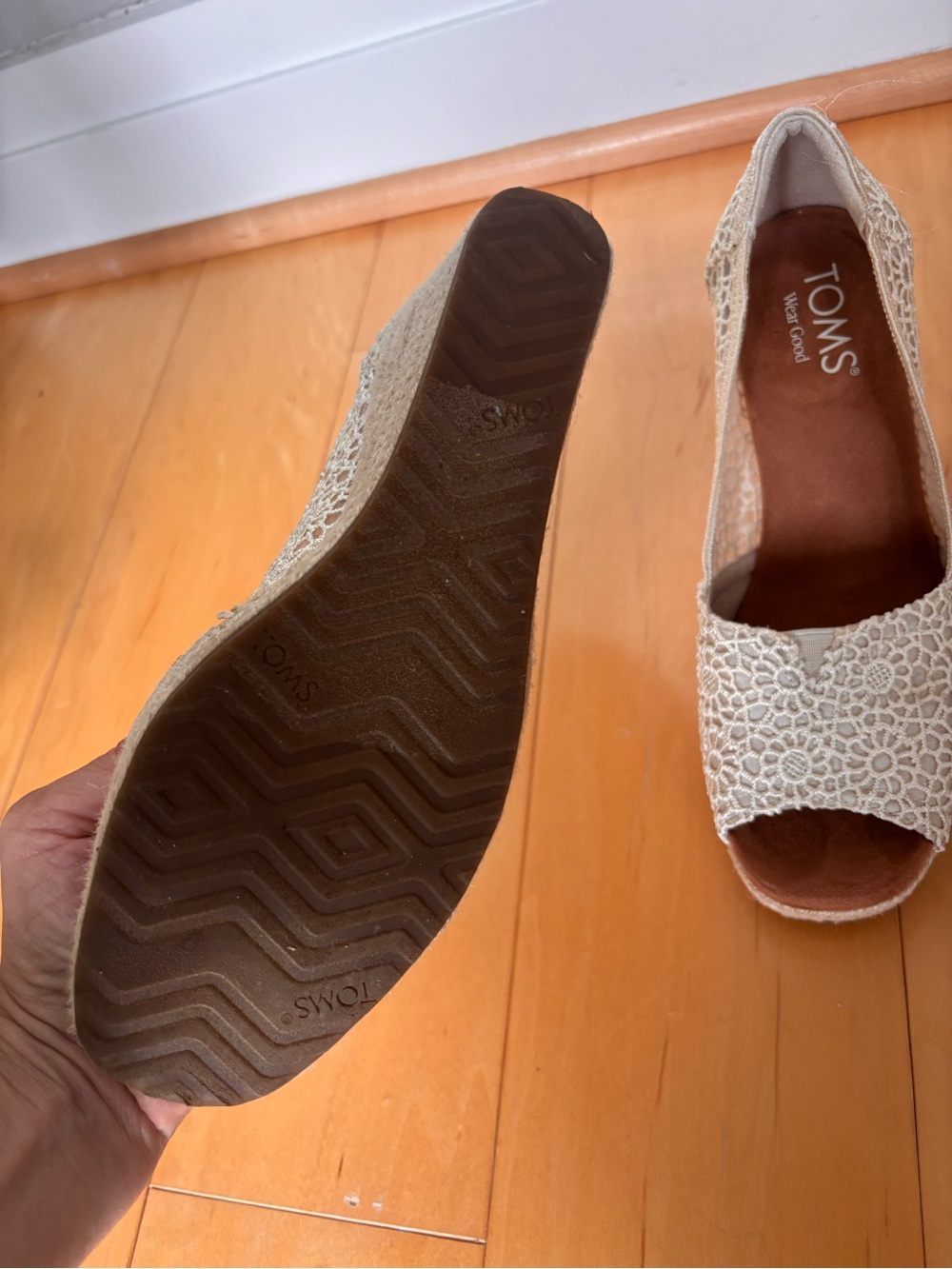 Toms Lace Espadrille Wedge Peep-Toe in Cream - Picture 4 of 6